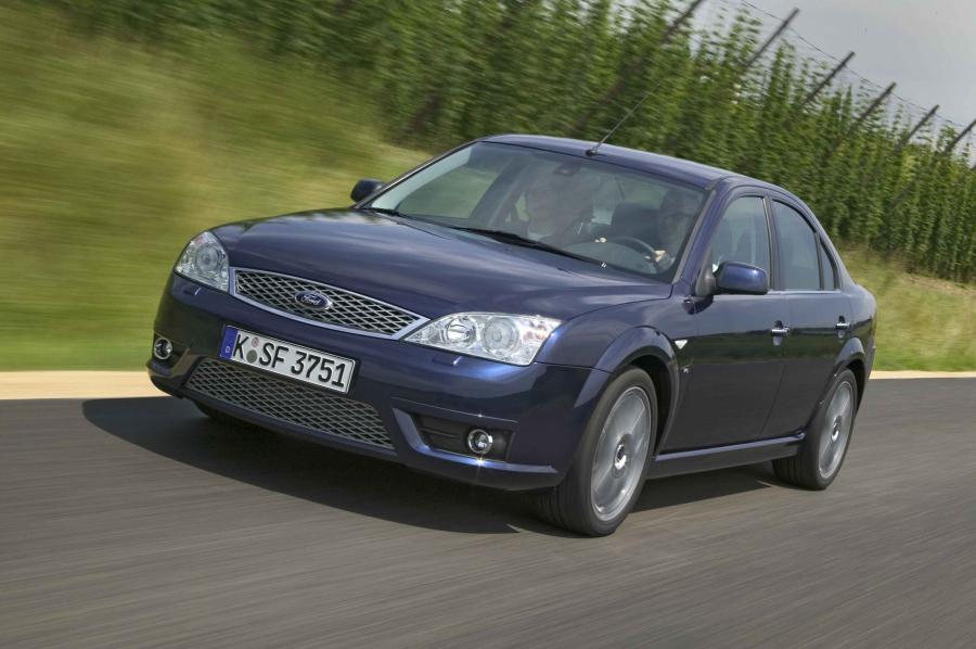  Ford Mondeo Titanium 2004 года  (фото 6 из 38)